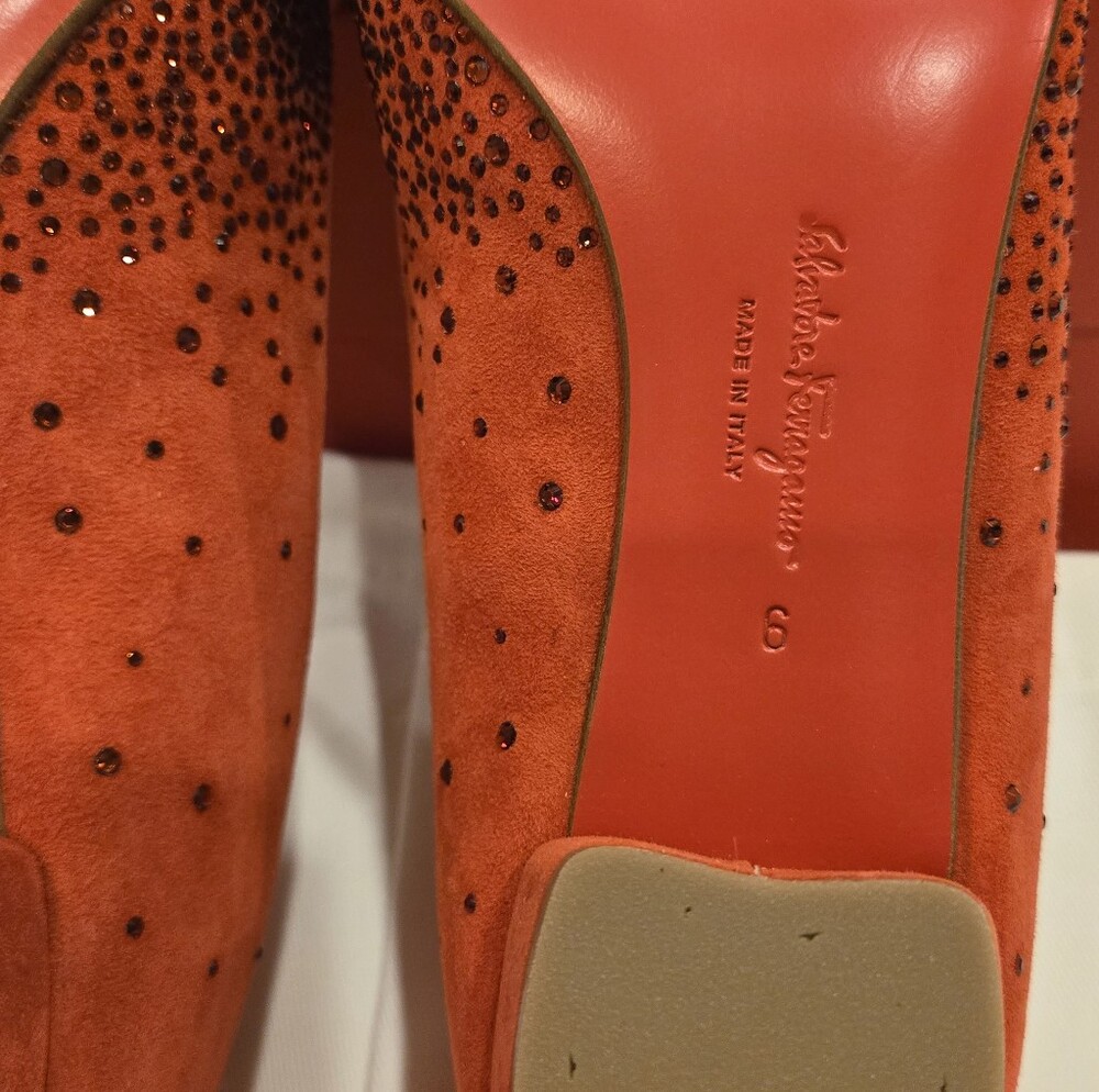Salvatore Ferragamo Crystal-Embellished Suede Red Pumps Size 6 NWB - Picture 11 of 16